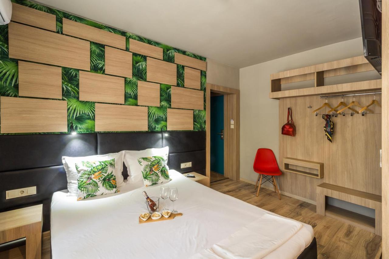 Allur Hotel